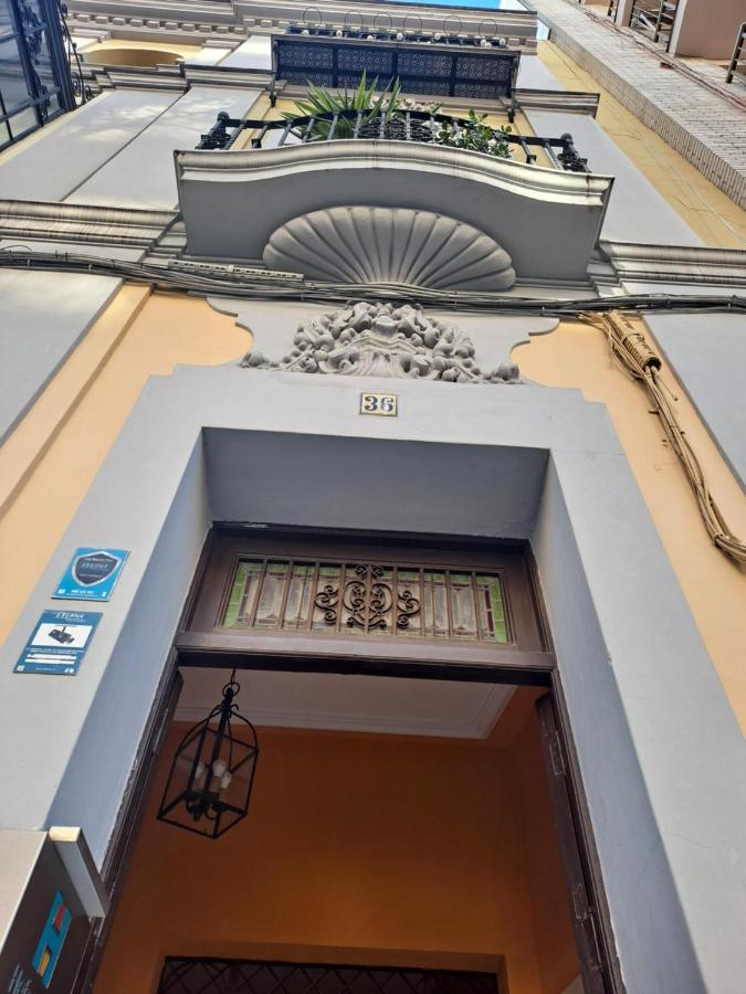 Atico Duplex Marques De Reyes, Seville
